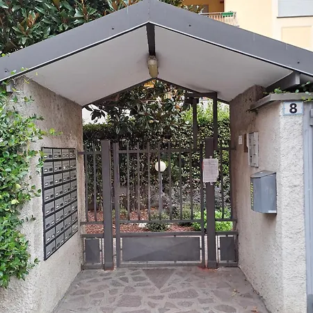 Casa Bea Elegante Mansarda Vicina A Fiera *