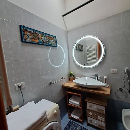 Casa Bea Elegante Mansarda Vicina A Fiera Apartamento *